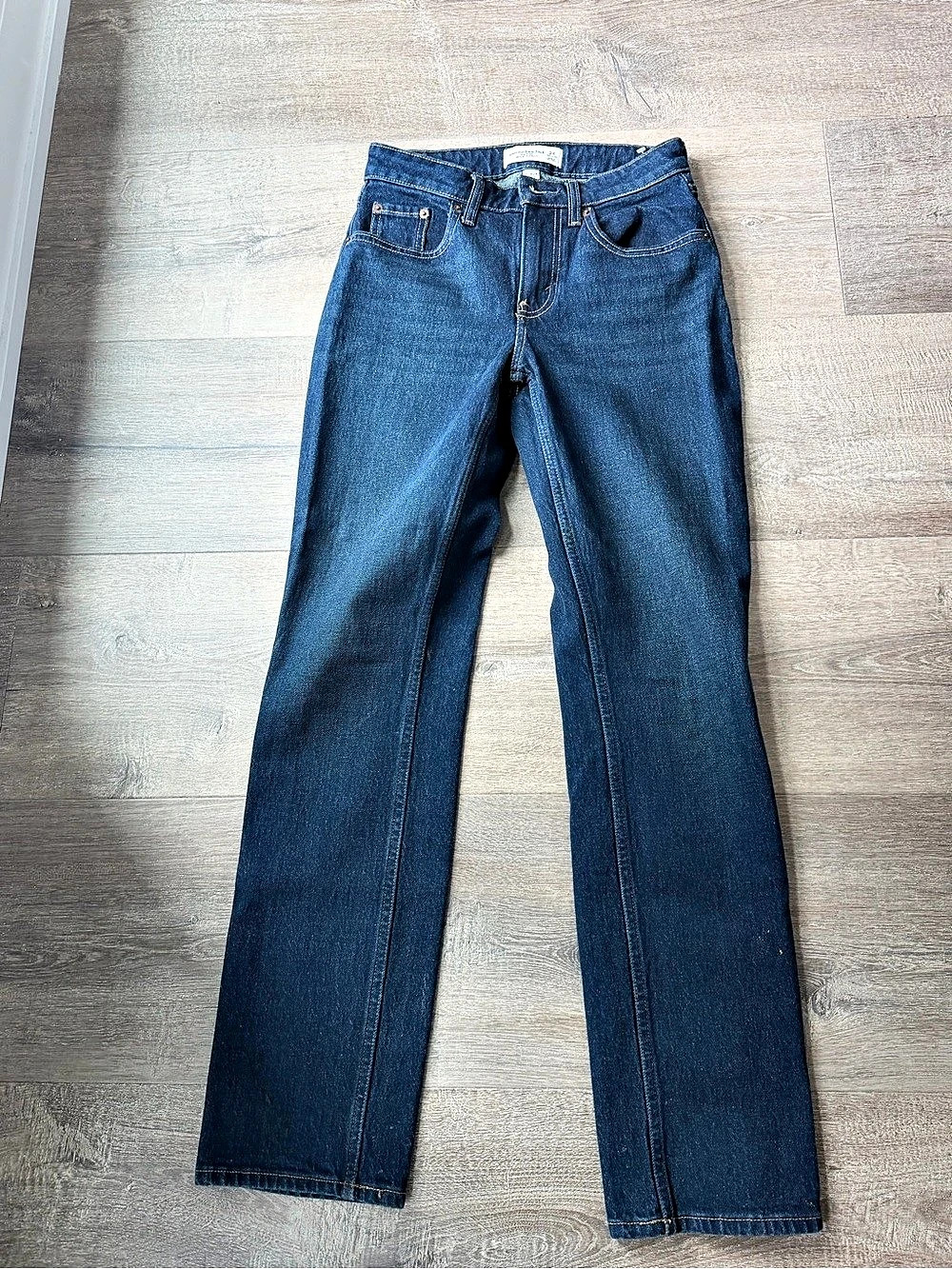 Abercrombie & Fitch Curve Love 90s Straight Jeans Blue Waist 24